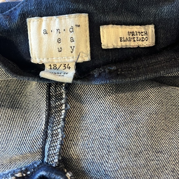 A New Day Skinny Jegging Jeans Side Zipper Size 18 / 34 - Picture 9 of 10